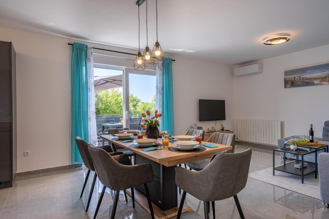 Domus Alba Apartments Pula Eksteriør billede